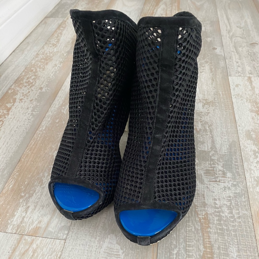 Balenciaga chunky glove sandals